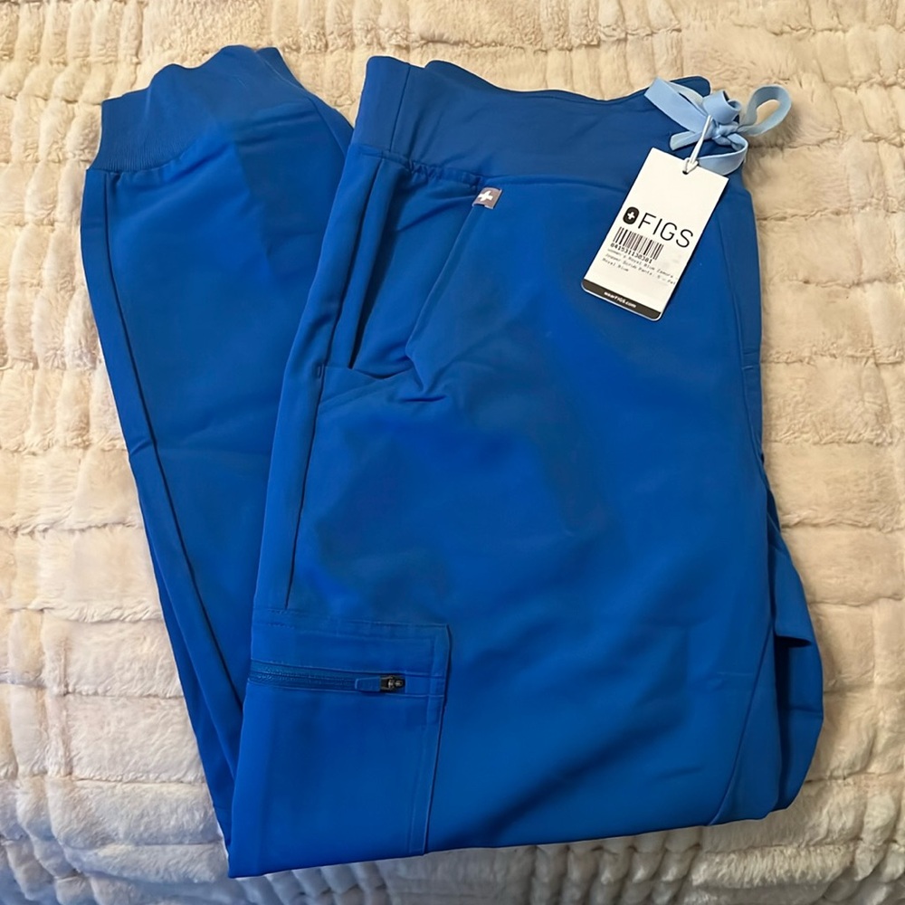 Figs NWT joggers